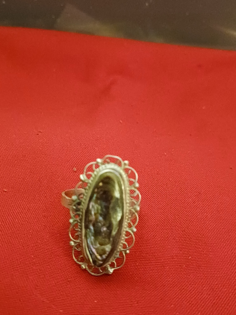 Vintage Oval Stone Filigree Ring - Green Stone